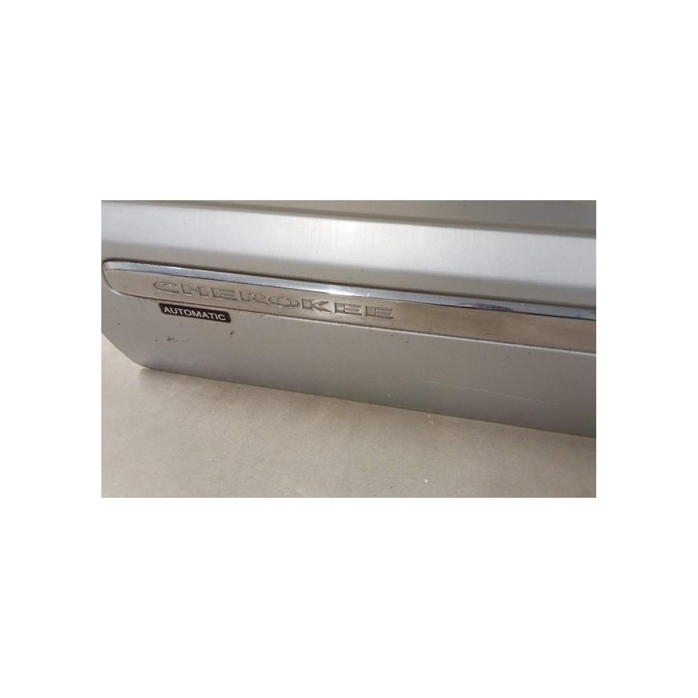 PORTA ANT. SX. 029 JEEP CHEROKEE (KJ) (11/01-11/04)  55176891AE