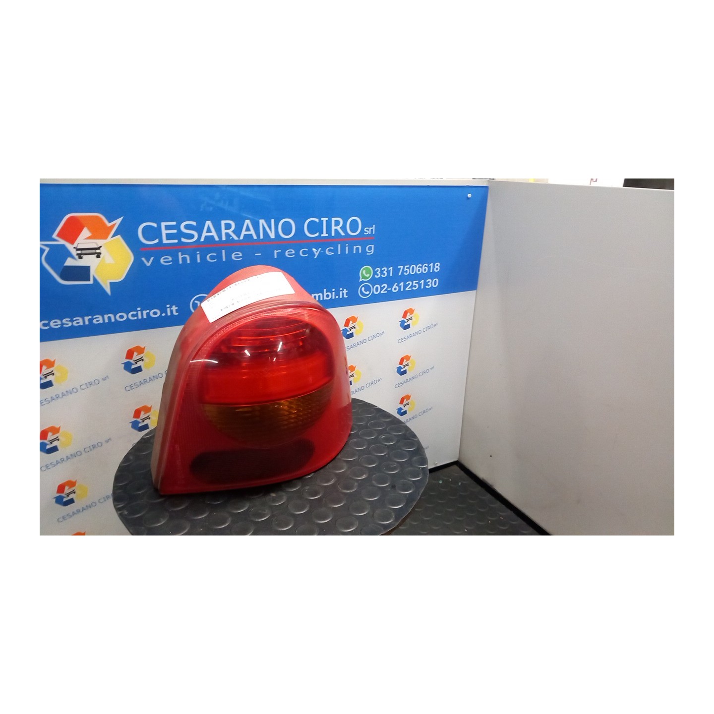 FANALE POST. -09/04 DX. 052 RENAULT TWINGO 1A SERIE (08/98-09/07) D7FF7 8200338149