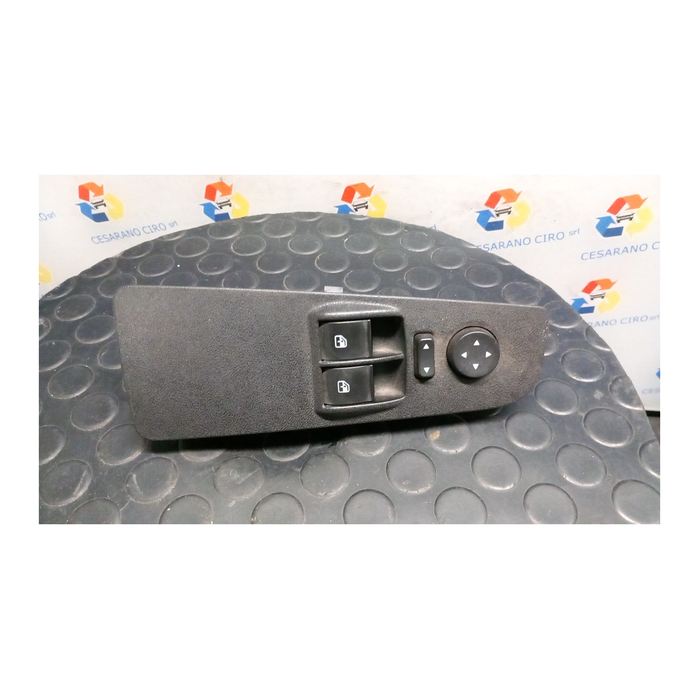 BLOCCO COMANDI ALZACRISTALLI E RETROVISORI EST. ALZACRISTALLO ELETTRICO POST SX. 135 FIAT GRANDE PUNTO (2Y) (06/05-12/08 199A300