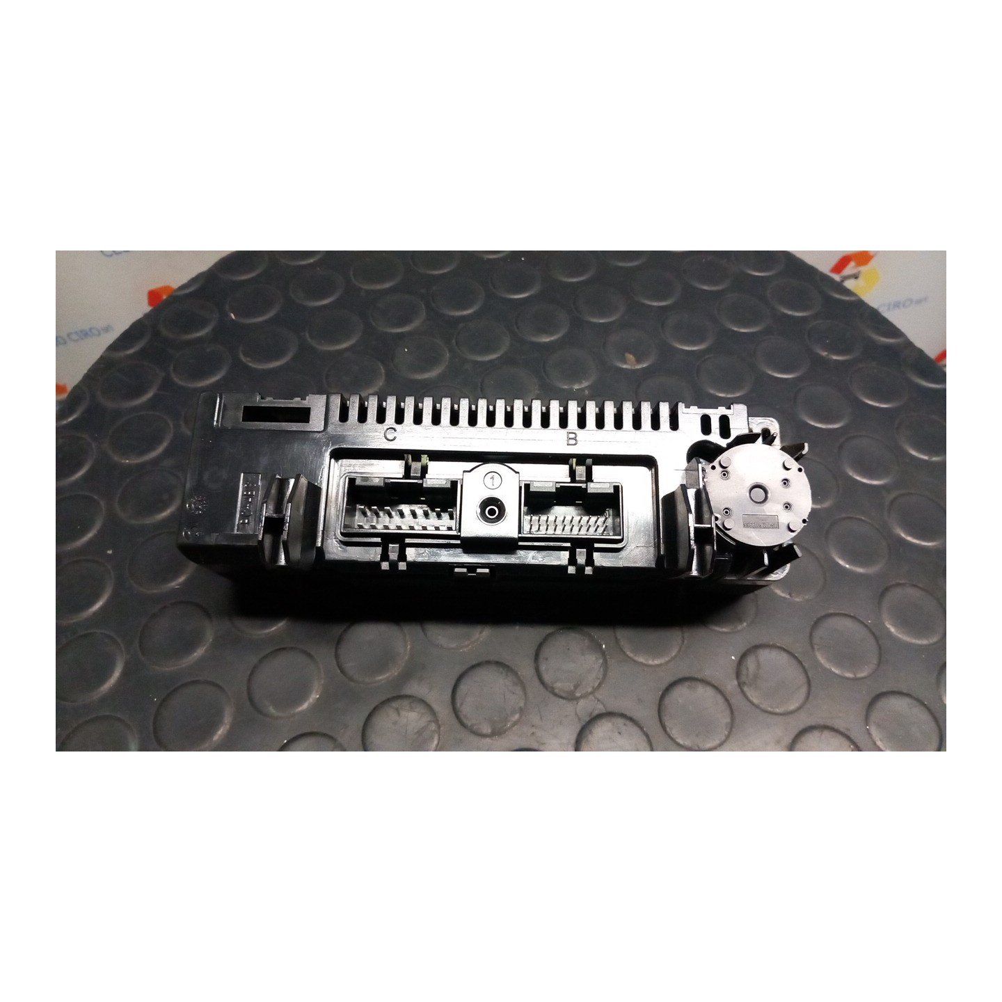 BLOCCO COMANDO CLIMATIZZAZIONE CLIM. C/REGOLAZ. MECC. CROMO 139 VOLKSWAGEN POLO (6R) (05/09-10/14) CNK 6R0820045N