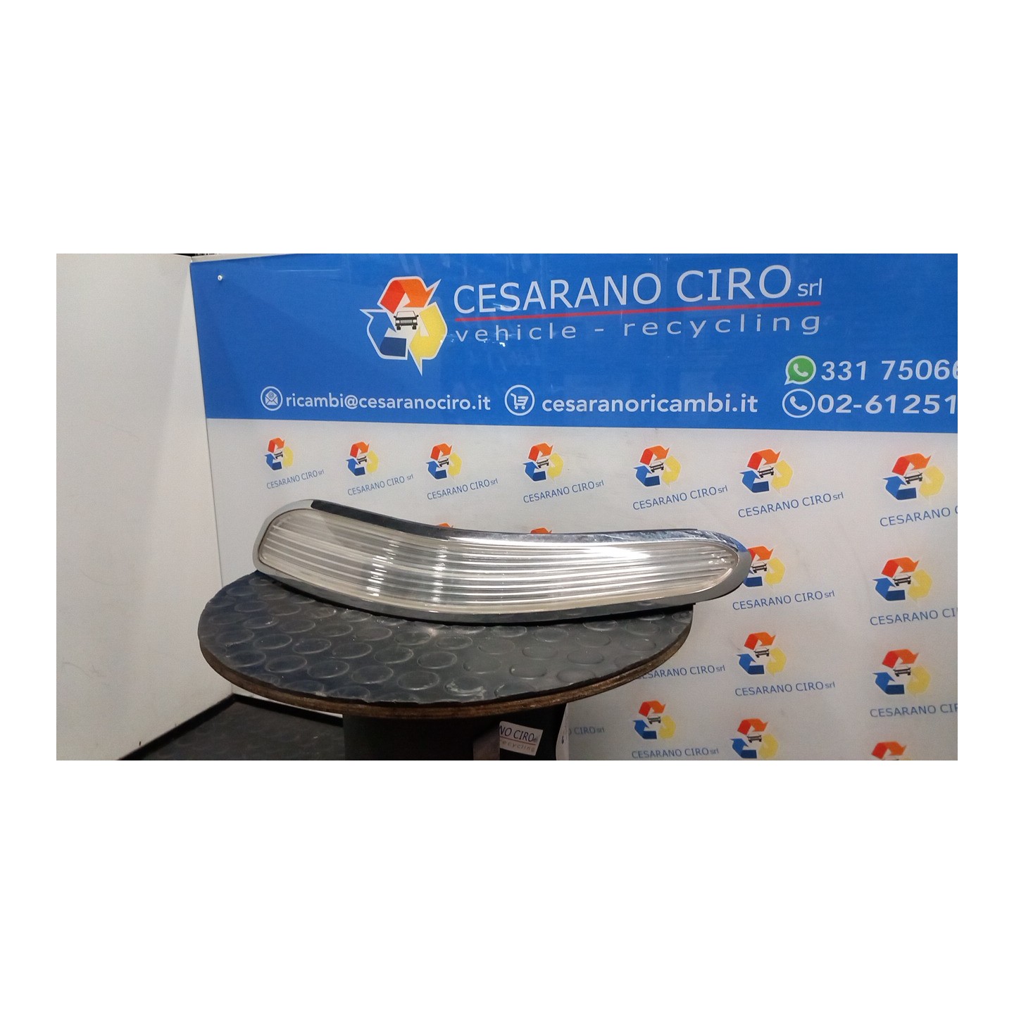 FANALE POST. SX. 171 LANCIA THESIS (SJ) (06/02-04/08) 841H000 60684979