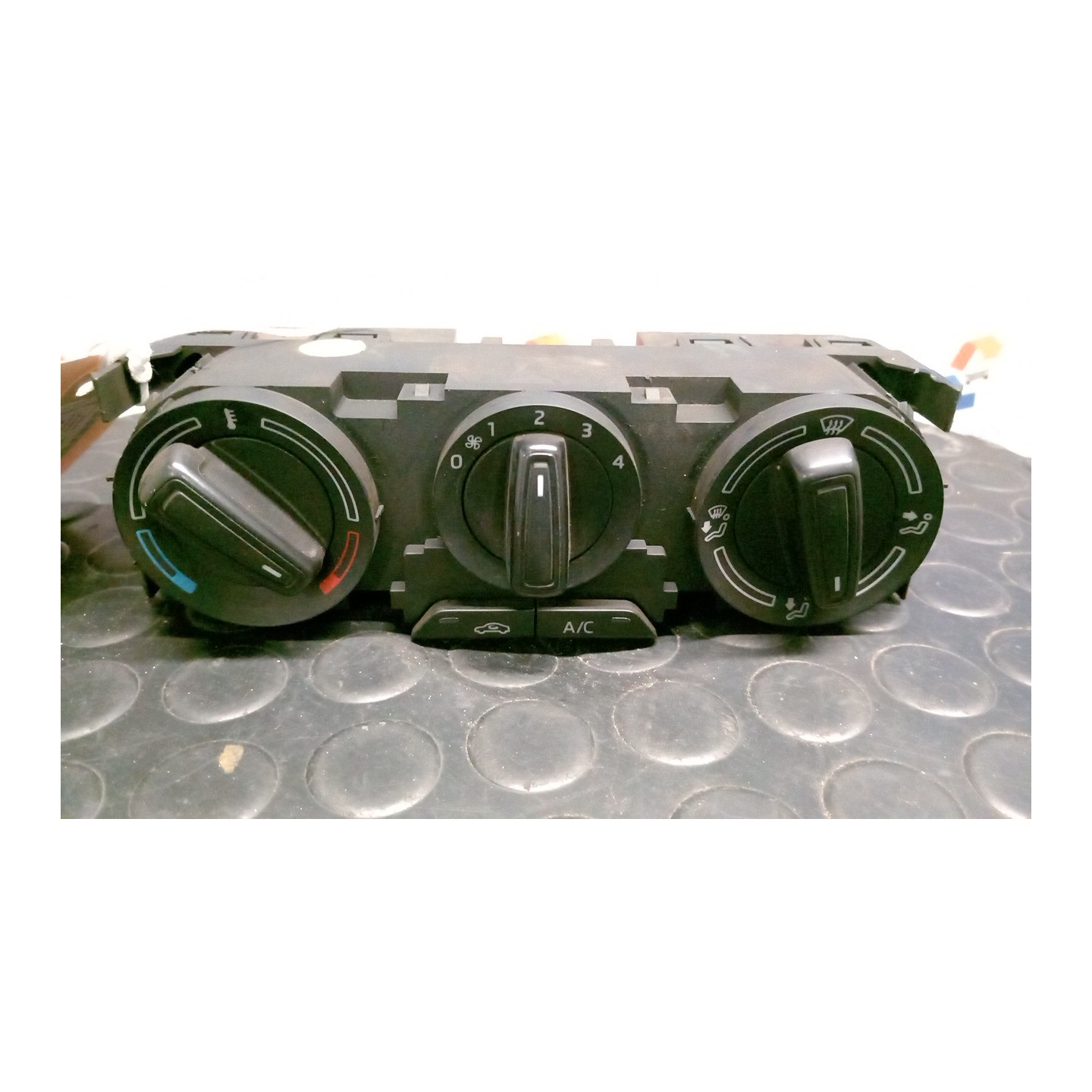 BLOCCO COMANDO CLIMATIZZAZIONE C/A/C 179 SKODA FABIA (NJ) (01/15-04/19) CHY 6V0820045A9B9