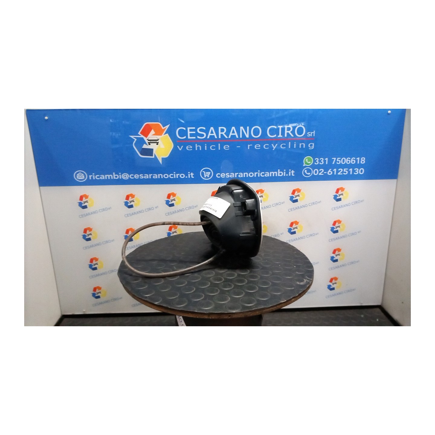 SPORTELLO CARBURANTE 180 SKODA FABIA (NJ) (01/15-04/19) CHY 6V6809999