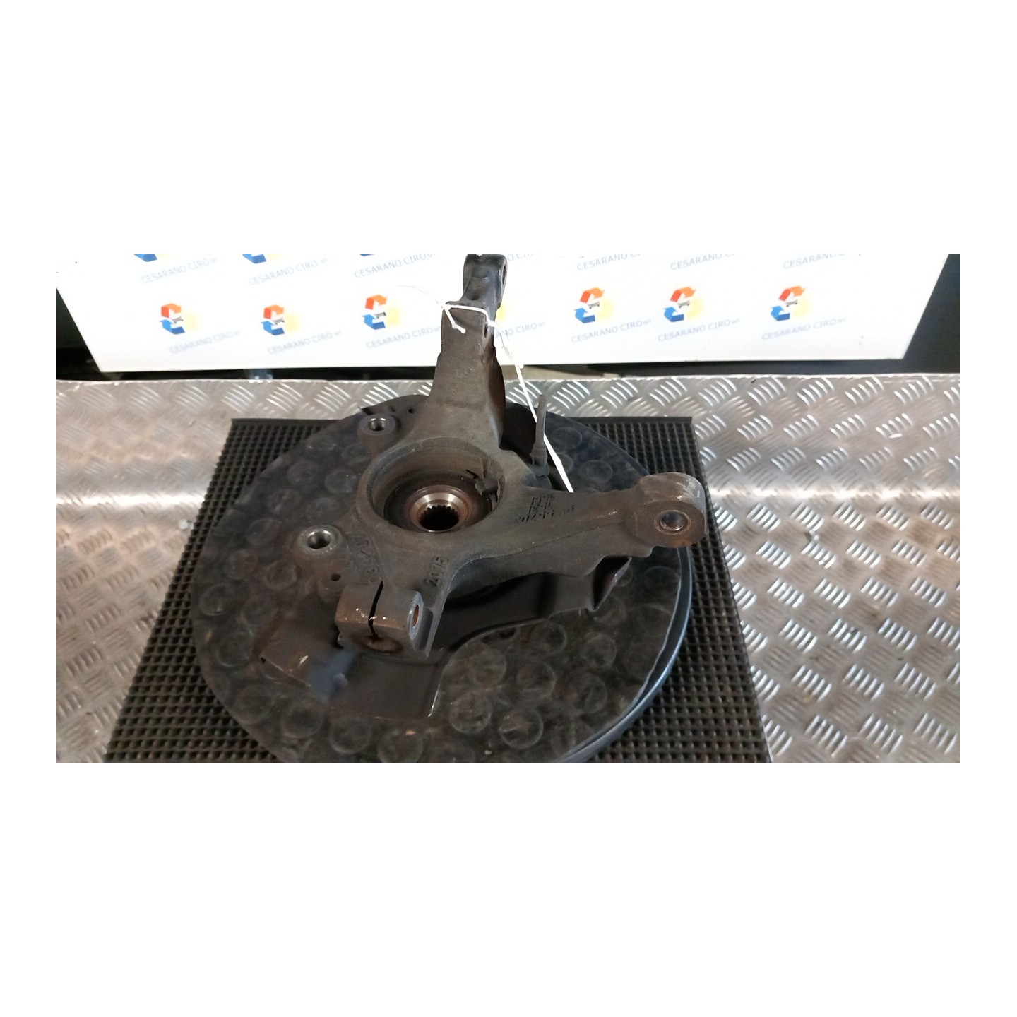 MONTANTE SOSP. ANT. DX. 037 OPEL CORSA (S07) (07/06-02/11) Z12XEP 93188960