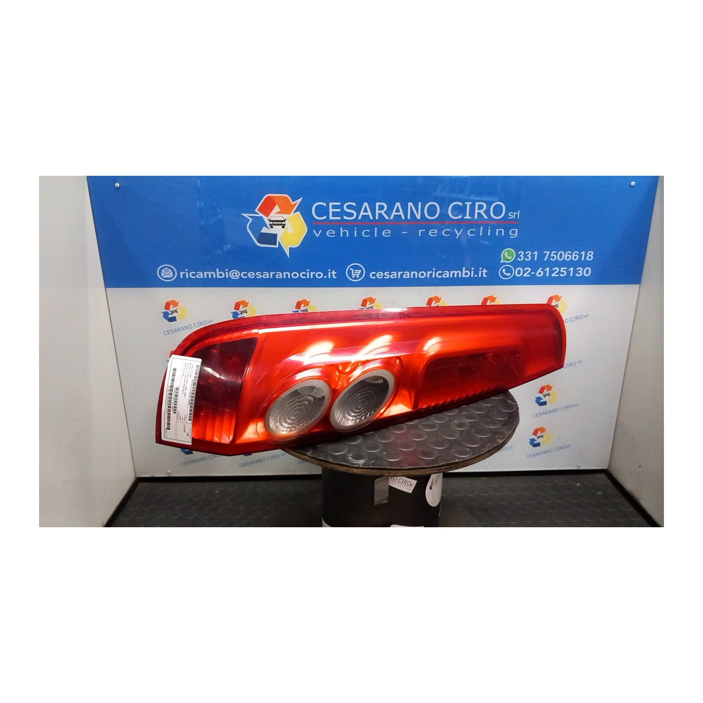 FANALE POST. SX. 098 FORD FIESTA (CBK) (12/05-12/08) FUJA 1432274