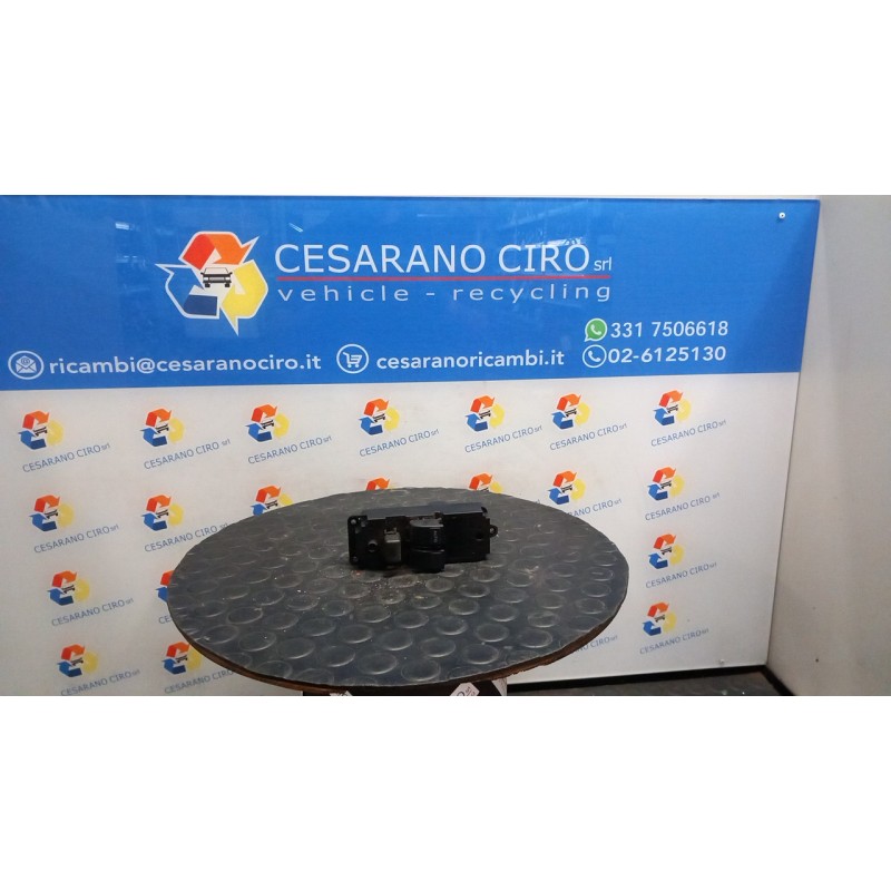 BLOCCO COMANDI ALZACRISTALLI 106 MAZDA MAZDA 2 1A SERIE (02/03-08/07 FUJA DD1466350B