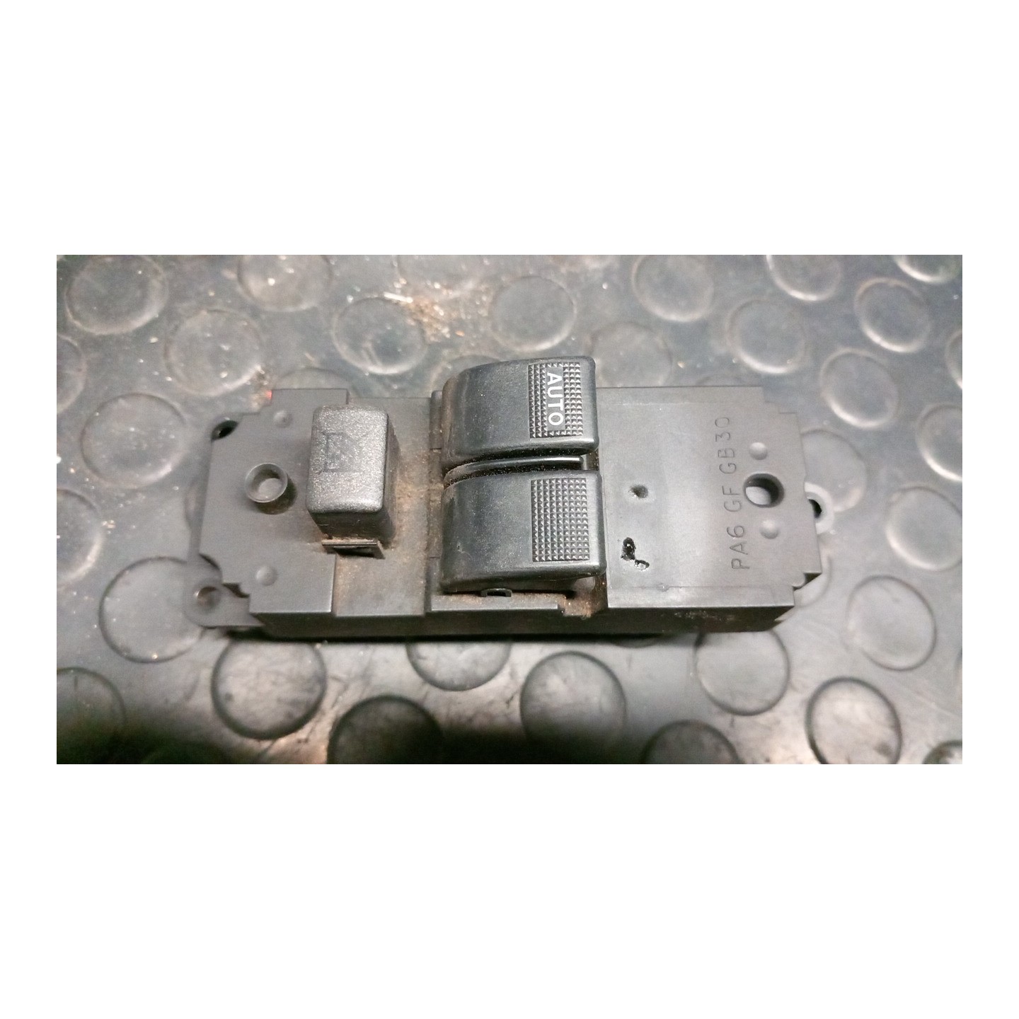 BLOCCO COMANDI ALZACRISTALLI 106 MAZDA MAZDA 2 1A SERIE (02/03-08/07 FUJA DD1466350B