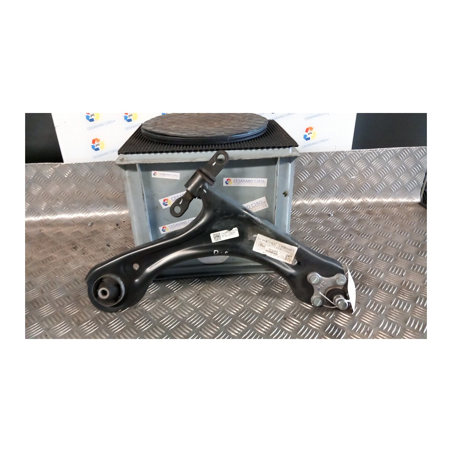 BRACCIO OSCILLANTE SOSP. ANT. DX. 082 KIA SPORTAGE 5A SERIE PLUG-IN (02/ G4FT 54501N9000