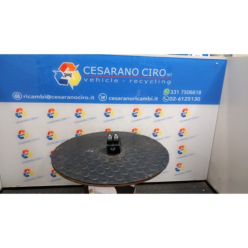 INTERRUTTORE ALZACRISTALLI PORTA ANT. 038 HYUNDAI ATOS PRIME (12/99-09/03) G4HCE 9358006000IJ
