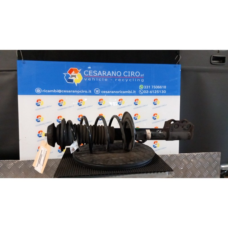 AMMORTIZZATORE ANT. SX. 011 TOYOTA YARIS (09/11-02/15) 1KRFE 485200D240