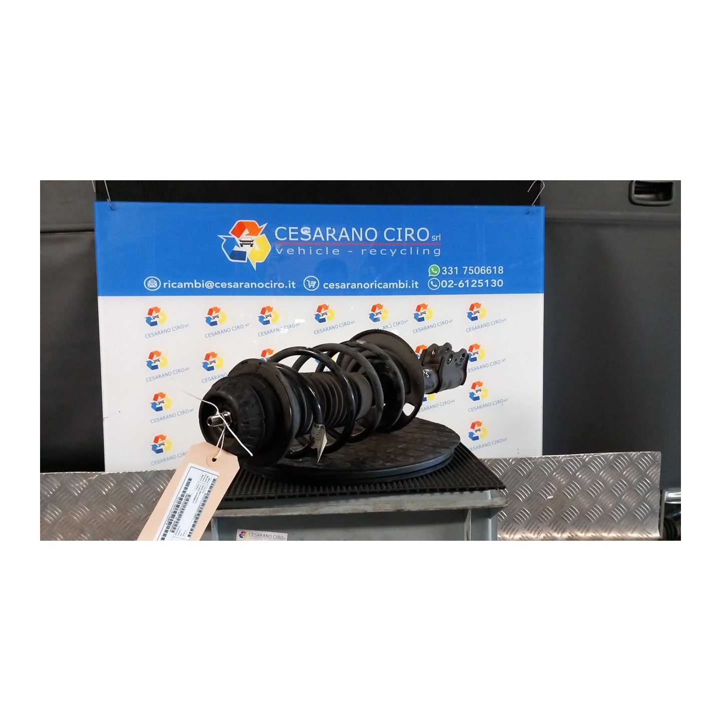 AMMORTIZZATORE ANT. SX. 011 TOYOTA YARIS (09/11-02/15) 1KRFE 485200D240
