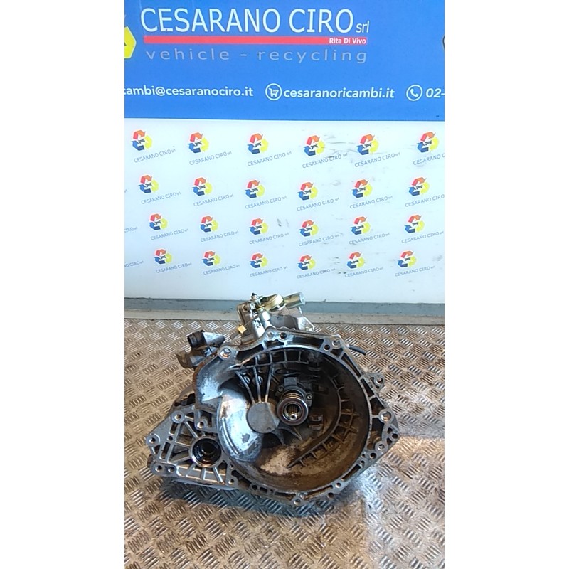 CAMBIO COMPL. 014 CHEVROLET (DAEWOO) AVEO (T300) (05/11-) A12XER 25183012