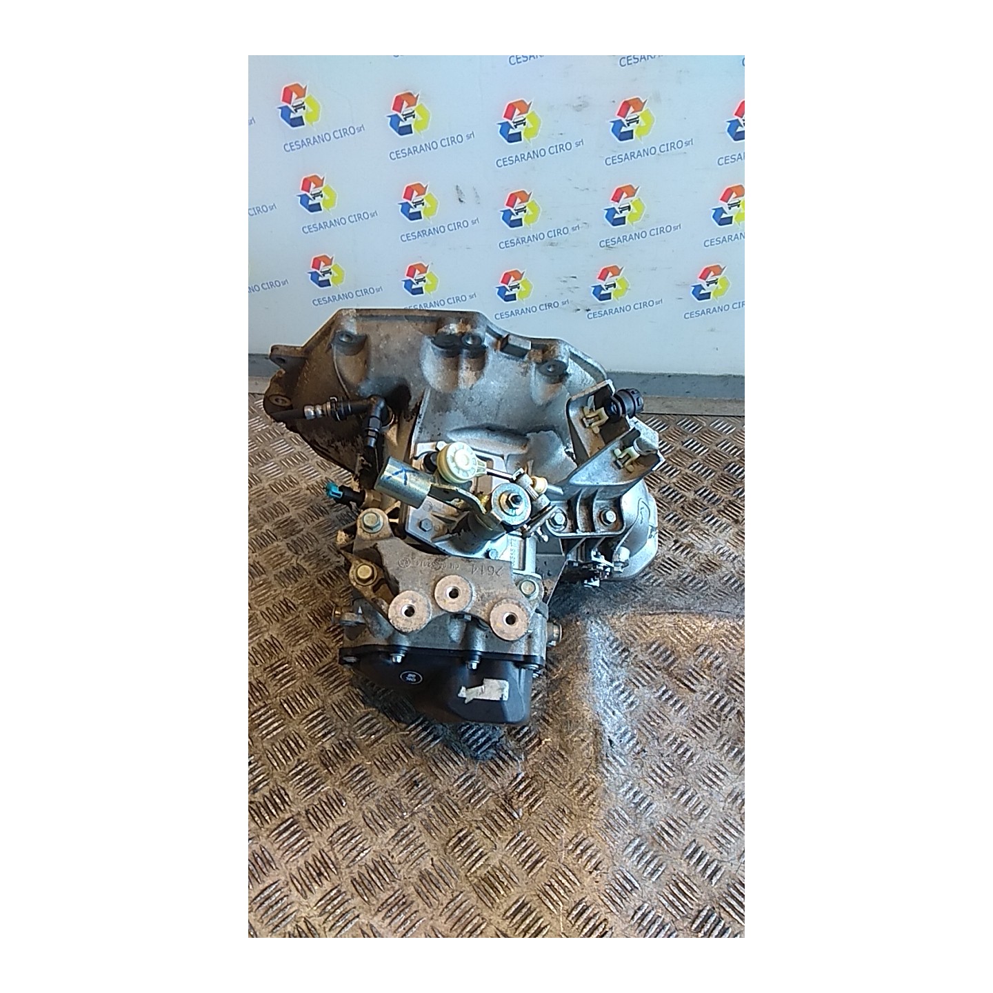 CAMBIO COMPL. 014 CHEVROLET (DAEWOO) AVEO (T300) (05/11-) A12XER 25183012