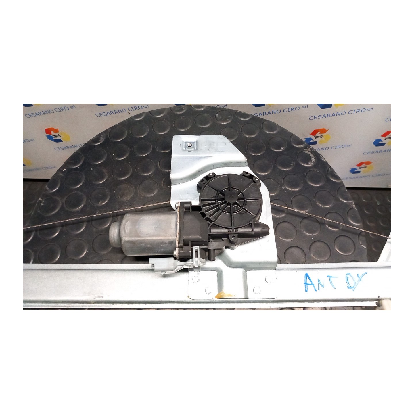 ALZACRISTALLO ELETTR. PORTA ANT. CON MOTORINO DX. 049 PEUGEOT PARTNER TEPEE (B9) (02/12-10/1 9H06 9222EQ
