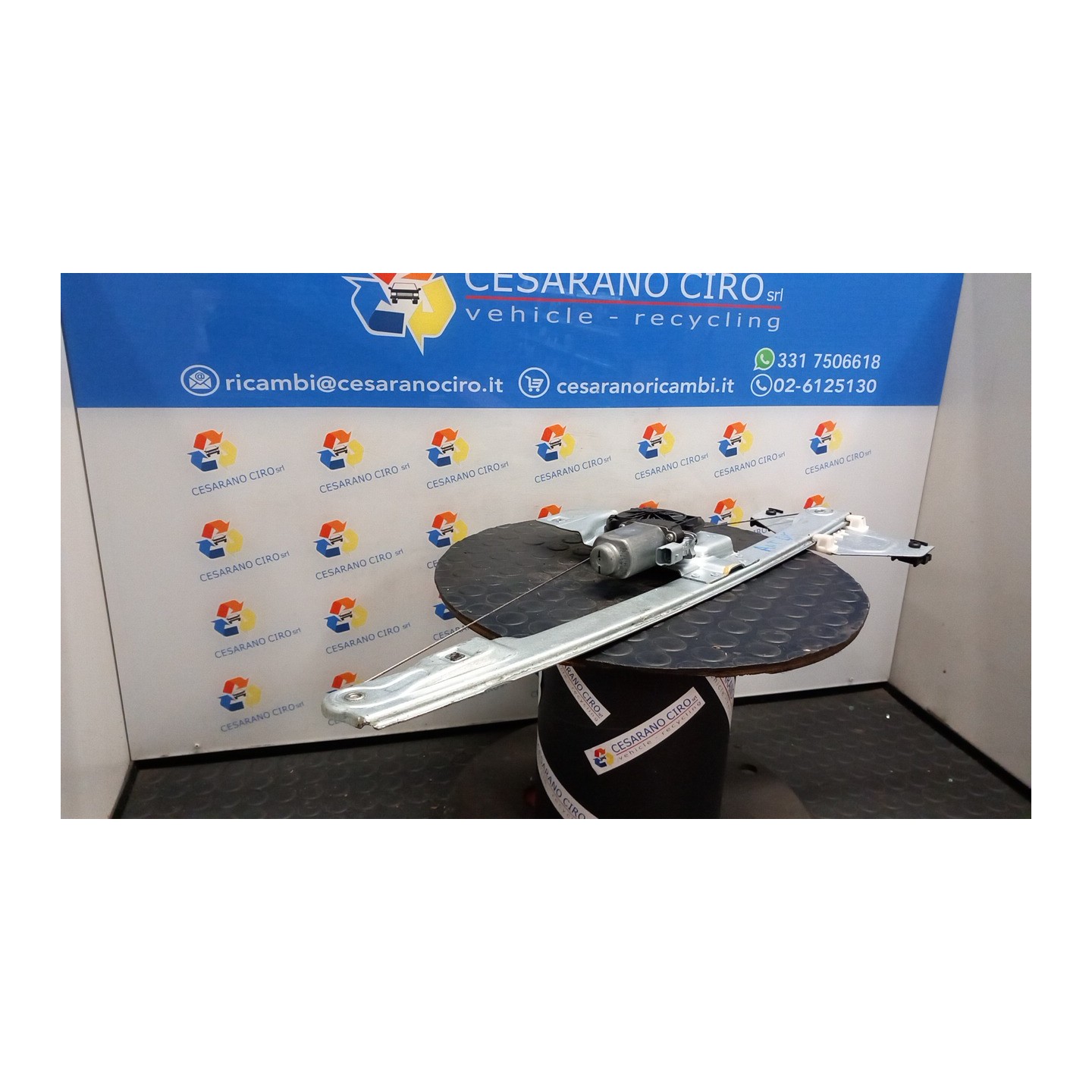 ALZACRISTALLO ELETTR. PORTA ANT. CON MOTORINO DX. 049 PEUGEOT PARTNER TEPEE (B9) (02/12-10/1 9H06 9222EQ