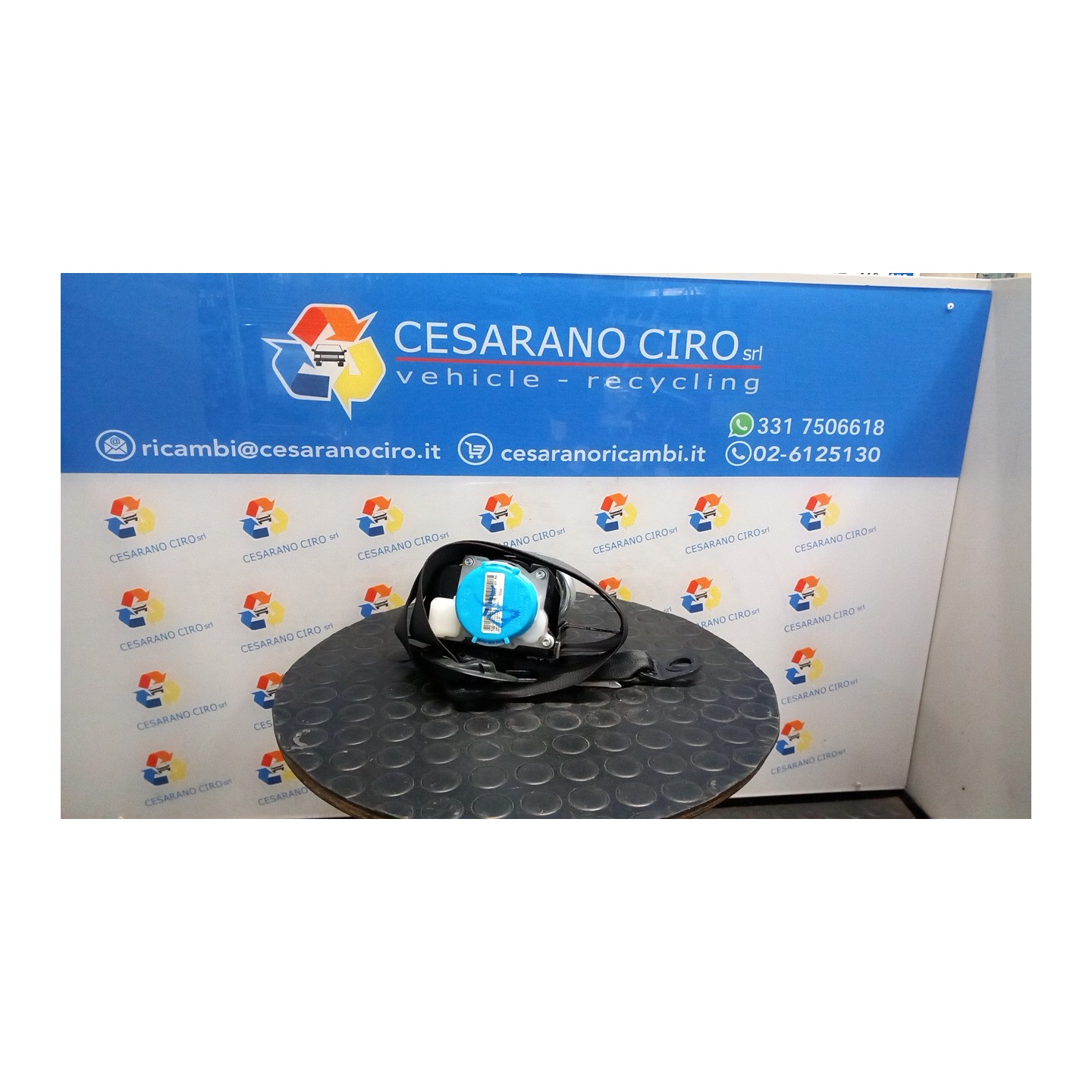 CINTURA DI SICUREZZA ANT. DX. 022 TOYOTA YARIS (09/11-02/15) 1KRFE 732100D321C0