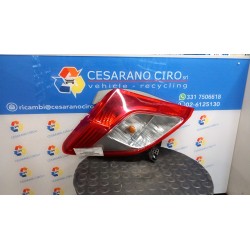 FANALE POST. SX. 030 TOYOTA YARIS (09/11-02/15) 1KRFE 815610D370