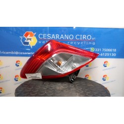 FANALE POST. SX. 030 TOYOTA YARIS (09/11-02/15) 1KRFE 815610D370