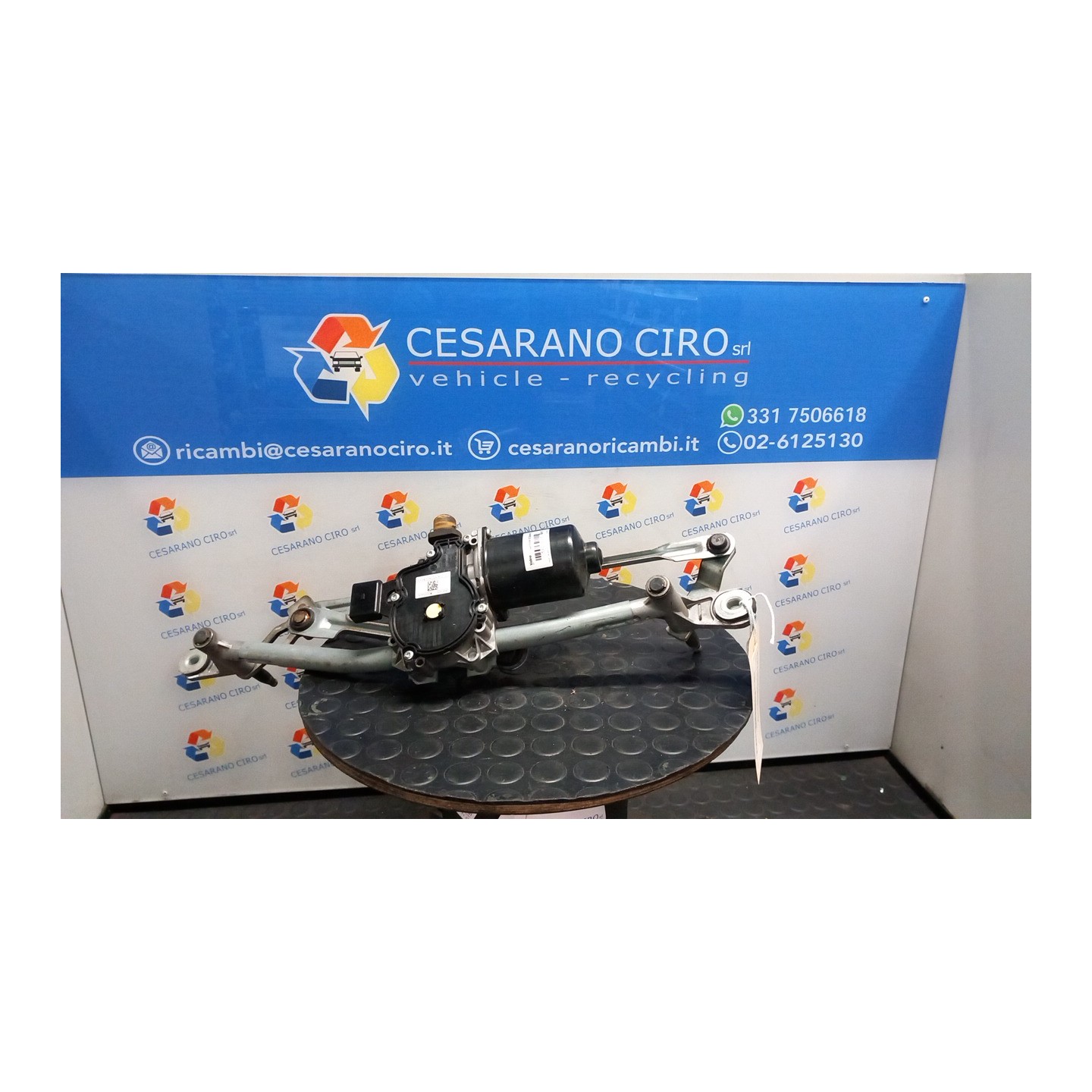 MECCANISMO TERGIPARABREZZA CON MOTORINO 062 FIAT 500L (73) (07/12-06/18) 843A1000 52064589