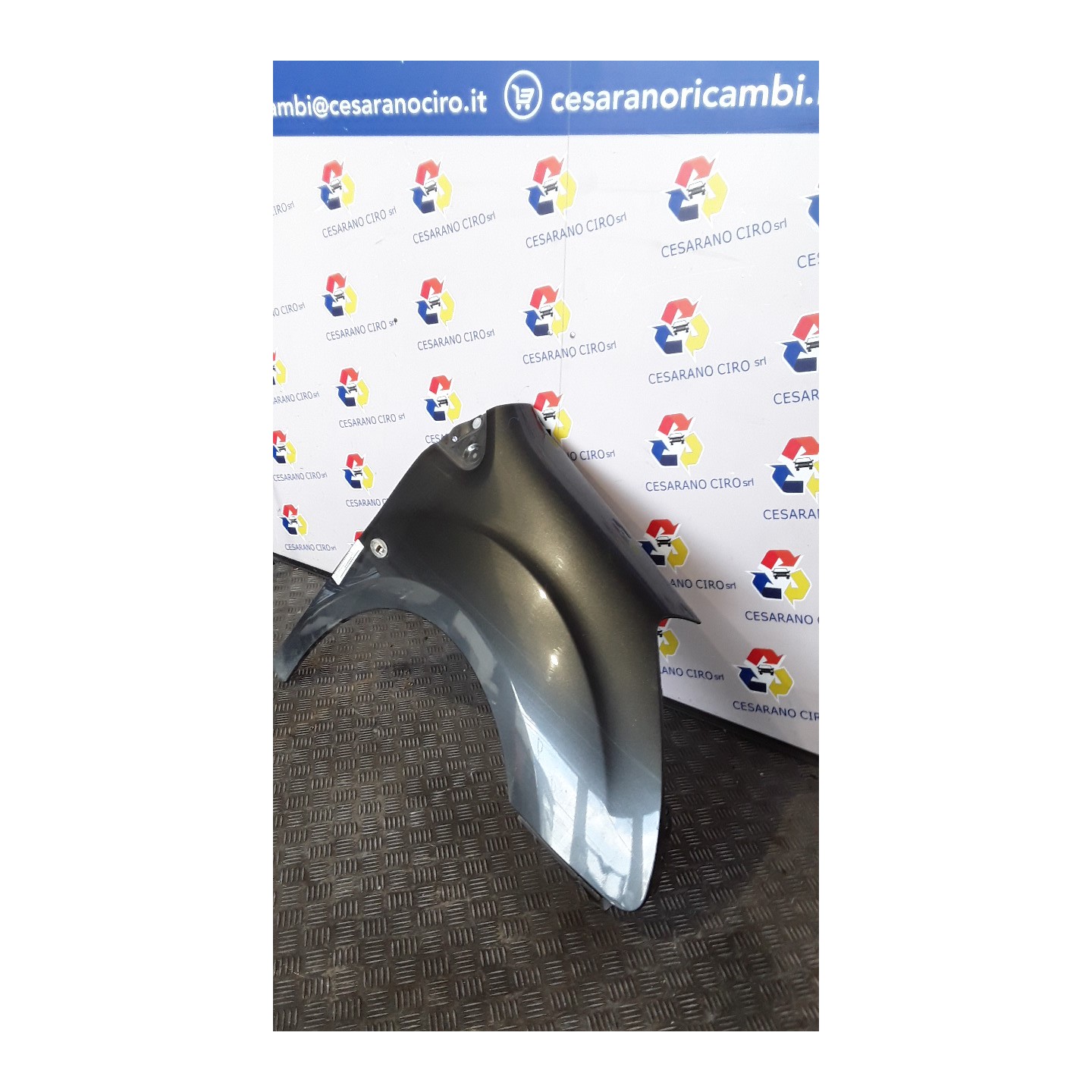 PARAFANGO ANT. DX. 121 PEUGEOT PARTNER TEPEE (B9) (02/12-10/1 5F01 7841Y2