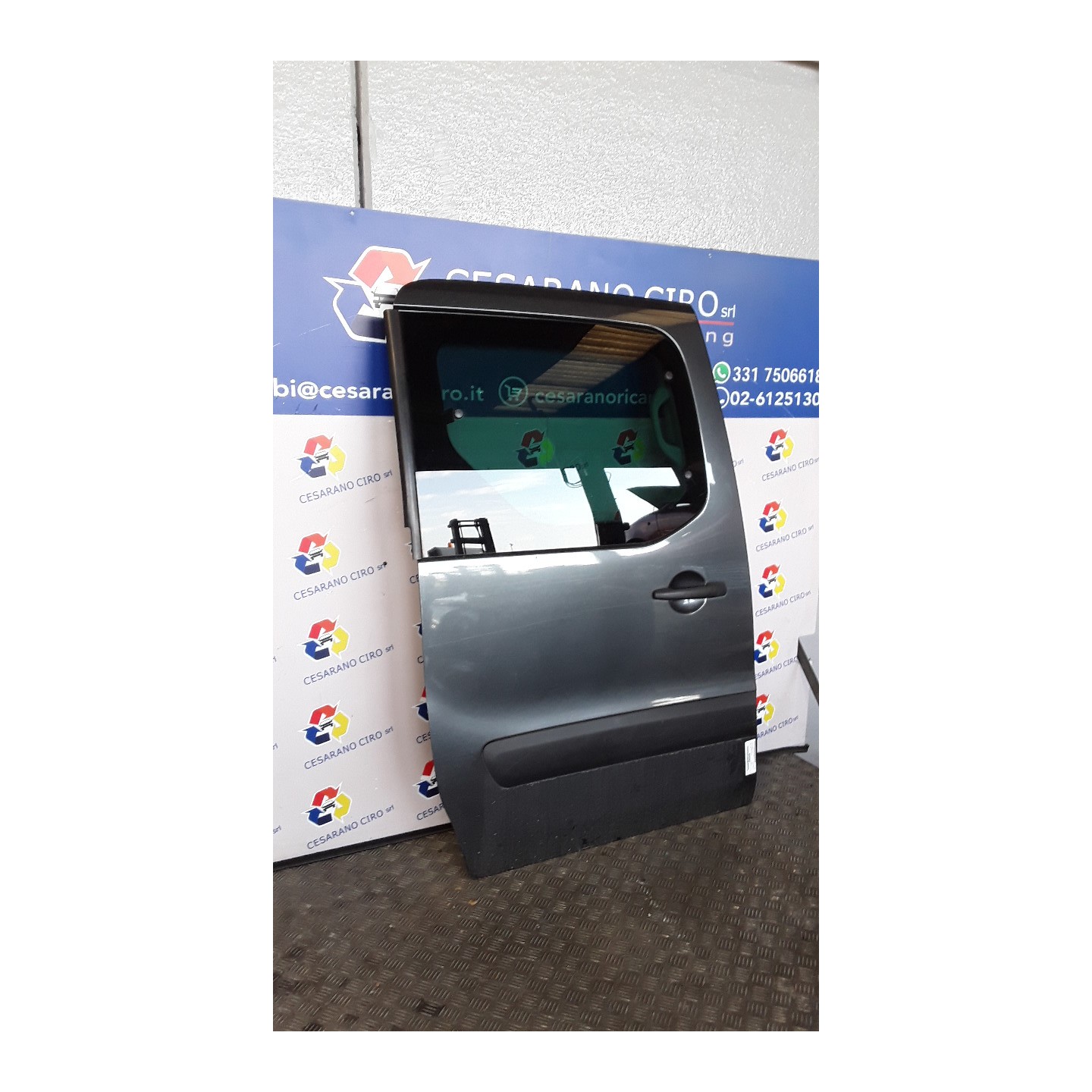 PORTA POST. DX. 124 PEUGEOT PARTNER TEPEE (B9) (02/12-10/1 5F01 9008S2