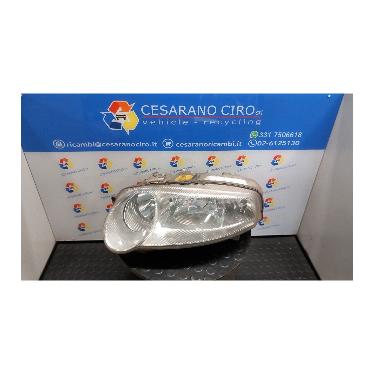 PROIETTORE SX. 143 ALFA ROMEO 147 (W8) (08/00-01/06) AR37203 46826196
