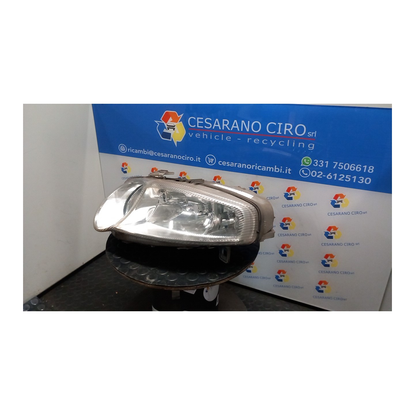 PROIETTORE SX. 143 ALFA ROMEO 147 (W8) (08/00-01/06) AR37203 46826196