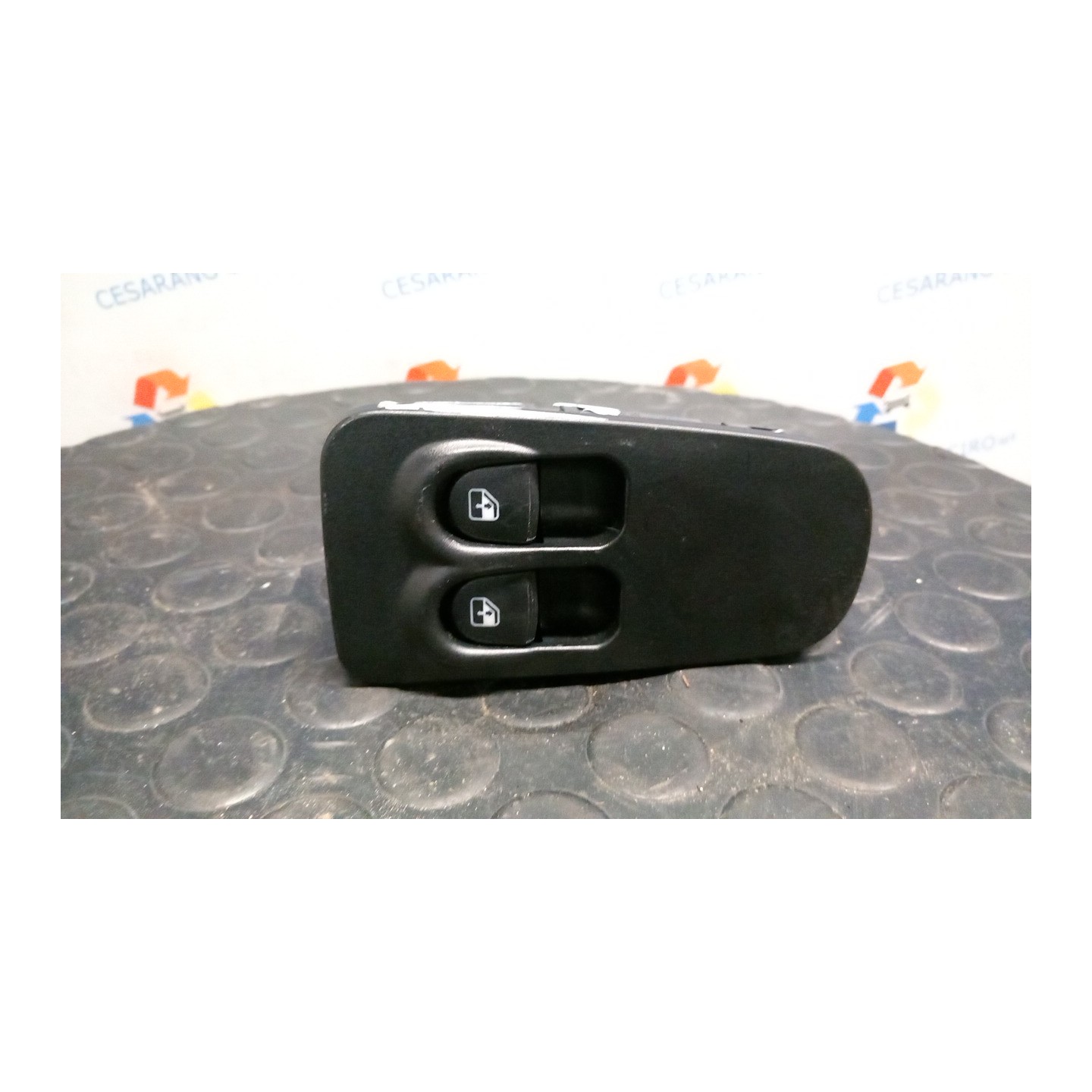 BLOCCO COMANDI ALZACRISTALLI E RETROVISORI EST. SX. 026 LANCIA YPSILON (TE) (09/06-12/08) 188A4000 735360605