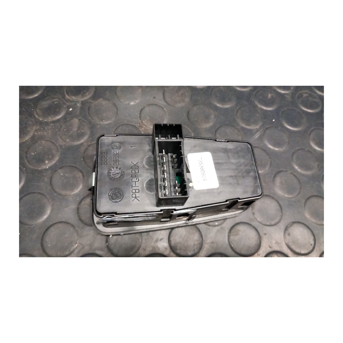 BLOCCO COMANDI ALZACRISTALLI E RETROVISORI EST. SX. 026 LANCIA YPSILON (TE) (09/06-12/08) 188A4000 735360605