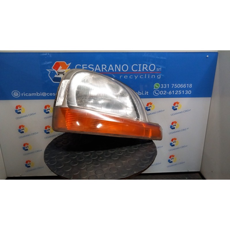 PROIETTORE 09/03 DX. 045 RENAULT KANGOO (04/03-03/09) F9Q37 7701044038