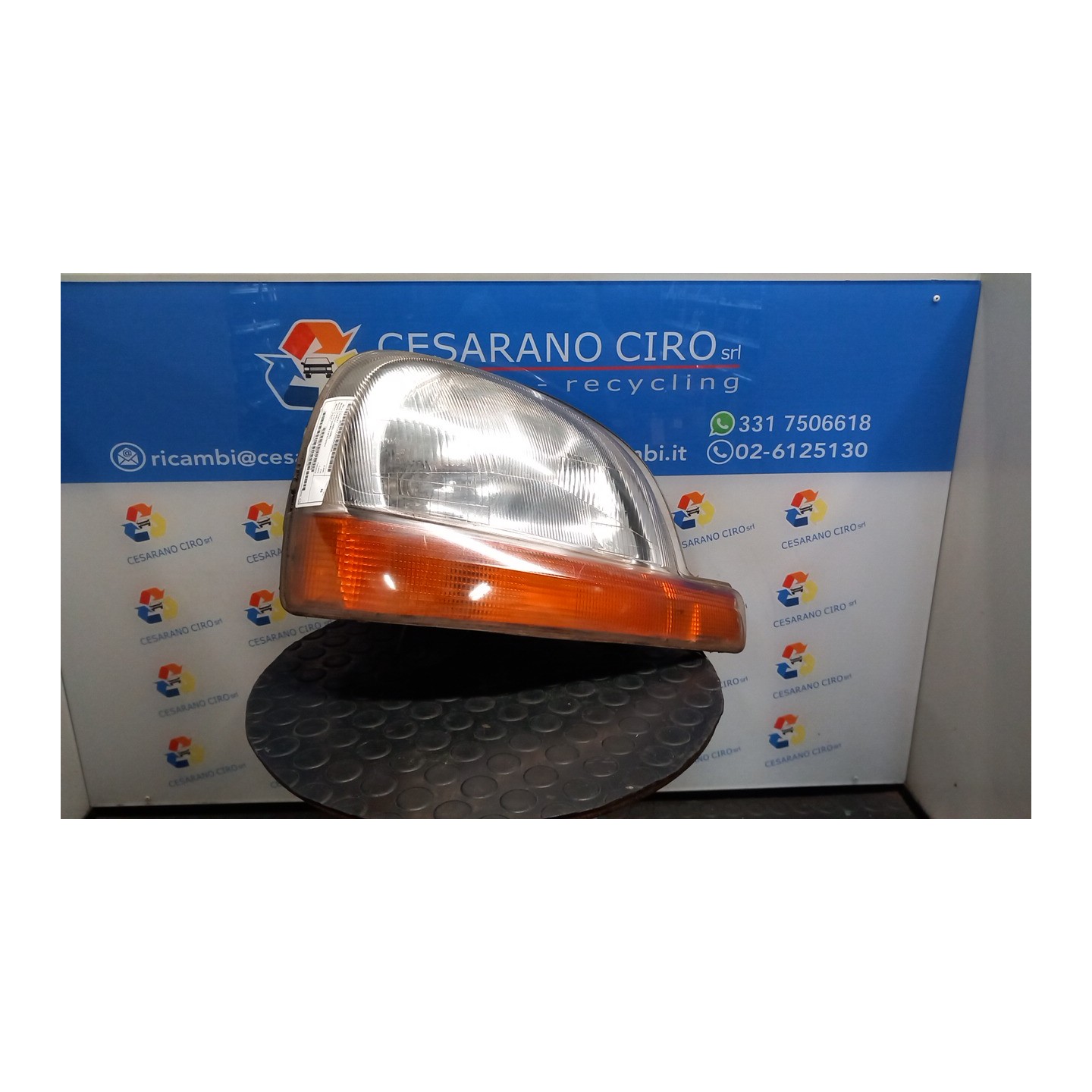 PROIETTORE 09/03 DX. 045 RENAULT KANGOO (04/03-03/09) F9Q37 7701044038