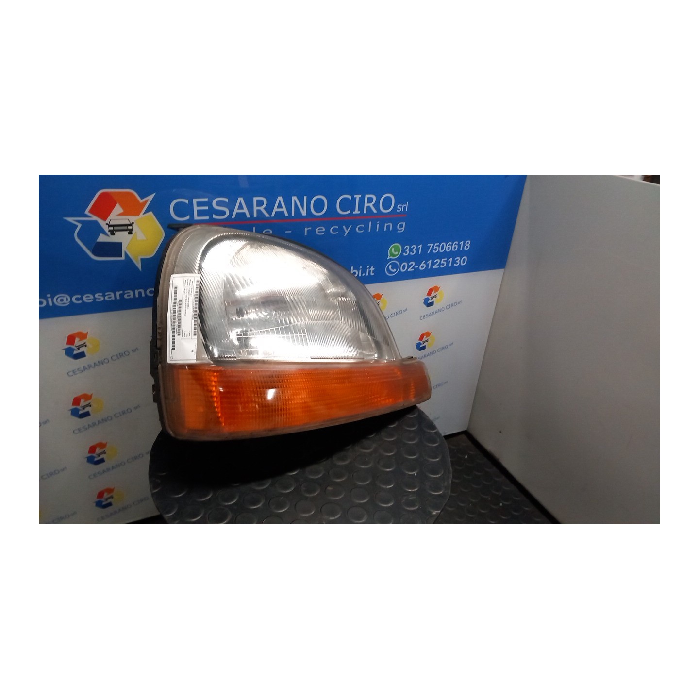 PROIETTORE 09/03 DX. 045 RENAULT KANGOO (04/03-03/09) F9Q37 7701044038