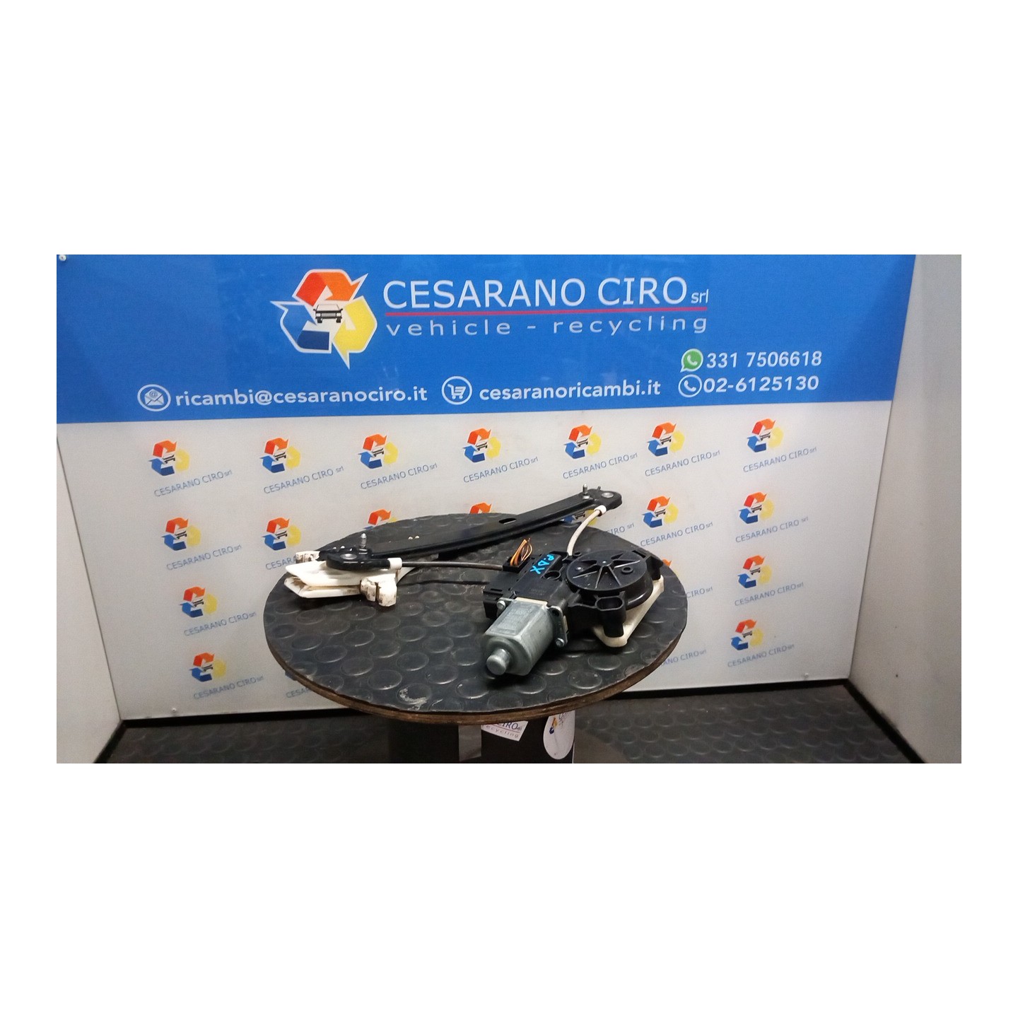 ALZACRISTALLO PORTA POST. DX. 062 VOLKSWAGEN POLO (6R) (05/09-10/14) CGG 6R4839462E