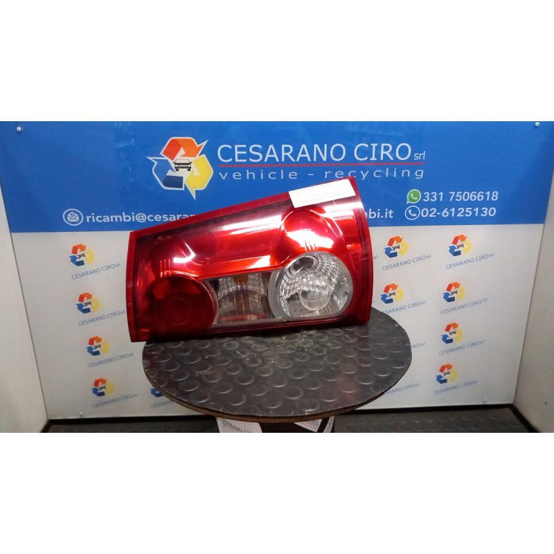 FANALE POST. DX. 020 DACIA LOGAN (05/08-10/12) K7MF7 8200864610