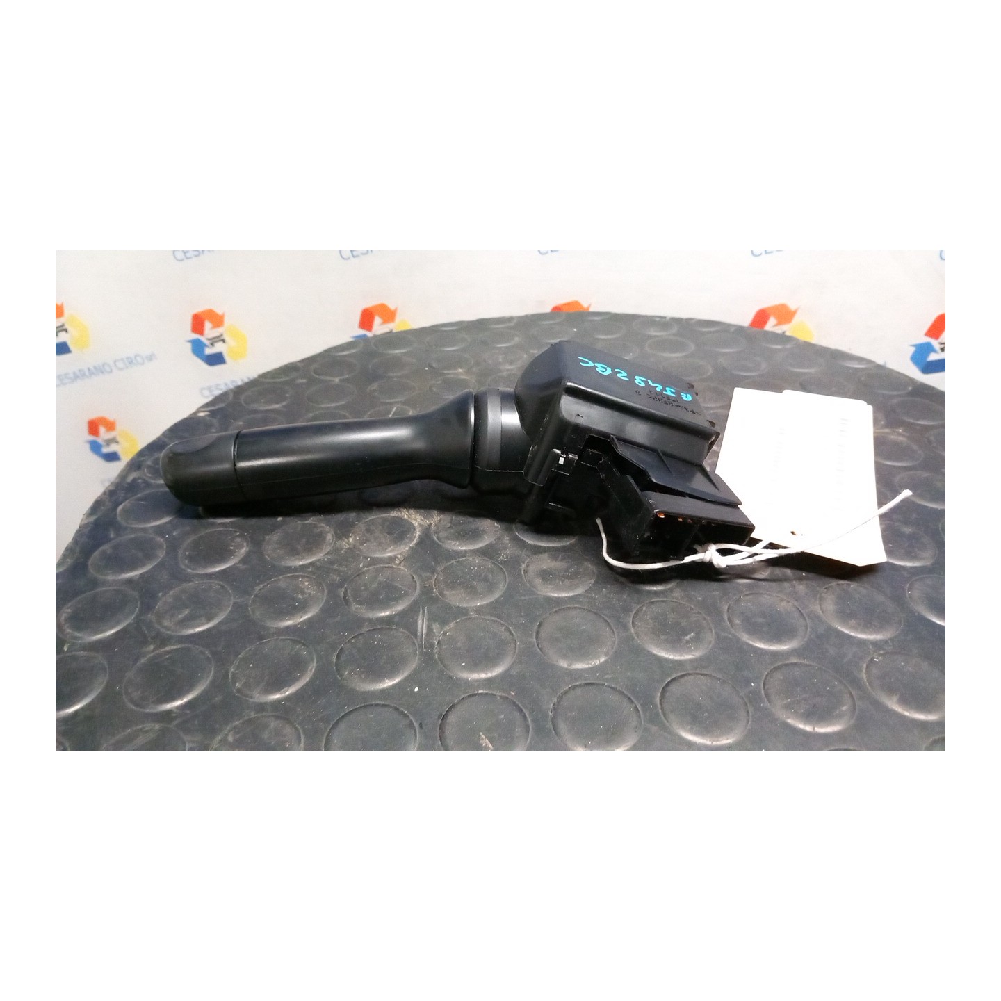 BLOCCO COMANDI TERGICRISTALLI 047 TOYOTA AYGO 1A SERIE (04/05-10/14) 1KRFE 846520H010