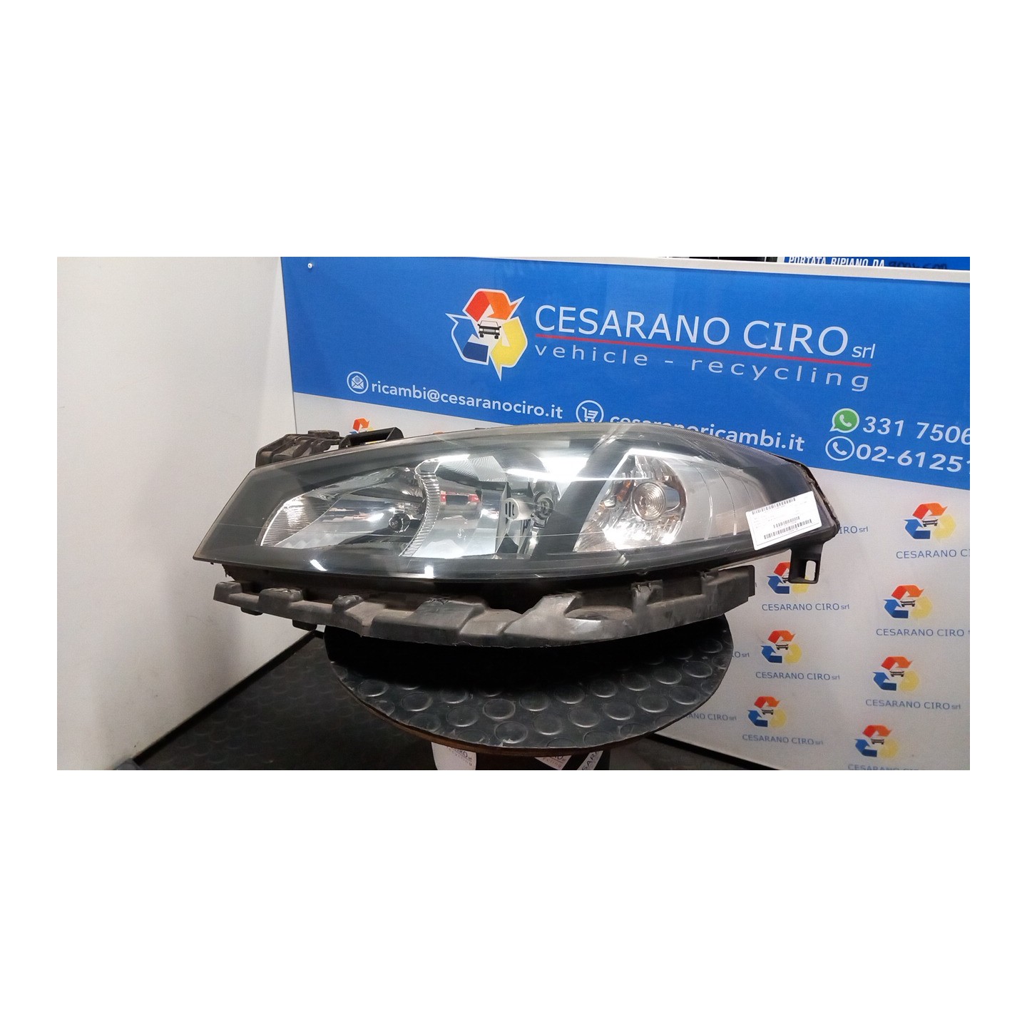 PROIETTORE SX. 006 RENAULT LAGUNA 2A SERIE (03/05-09/07) F9Q17 7701061669