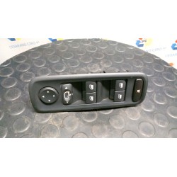 BLOCCO COMANDI ALZACRISTALLI E RETROVISORI EST. C/CRIST.ELE., RETR.RIPEGH.ELE. 046 LANCIA PHEDRA (TC) (06/02-01/11) 4HS 1495752