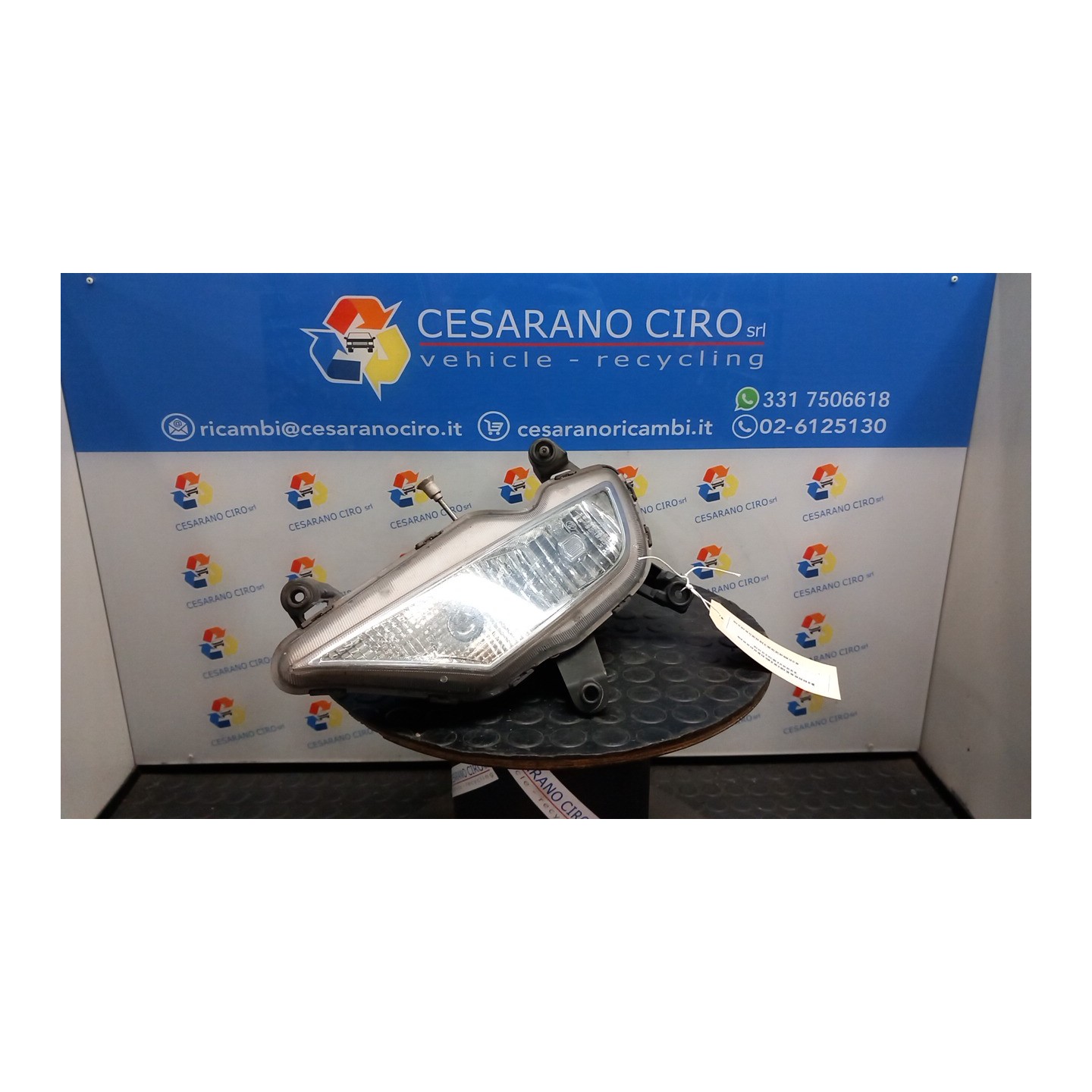 PROIETTORE FENDINEBBIA DX. 036 HYUNDAI I20 (11/14-) D3FA 92202C8000