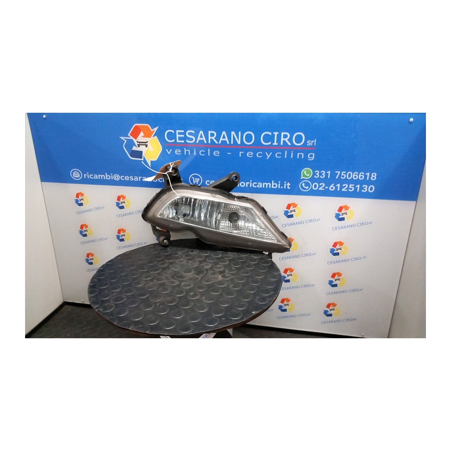 PROIETTORE FENDINEBBIA DX. 036 HYUNDAI I20 (11/14-) D3FA 92202C8000
