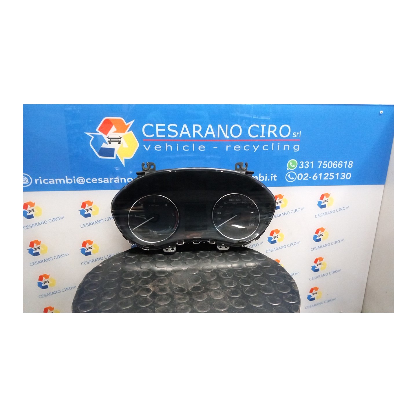 QUADRO STRUMENTI COMPL. C/STABILITY CAONTROL 038 HYUNDAI I20 (11/14-) D3FA 94003C8062