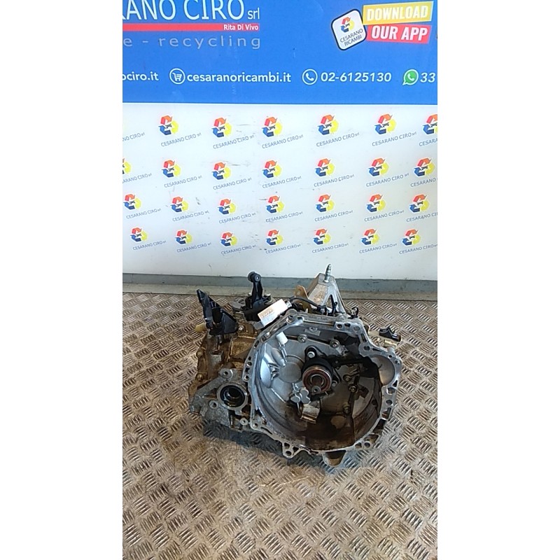 CAMBIO COMPL. 089 DACIA SANDERO 2A SERIE (12/12-) B4DB4 320101572R