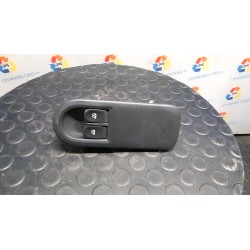 INTERRUTTORE ALZACRISTALLI PORTA ANT. ELETTRICO SEMPLICE SX. 002 RENAULT CLIO 3A SERIE (05/09-) D4FD7 8200214939