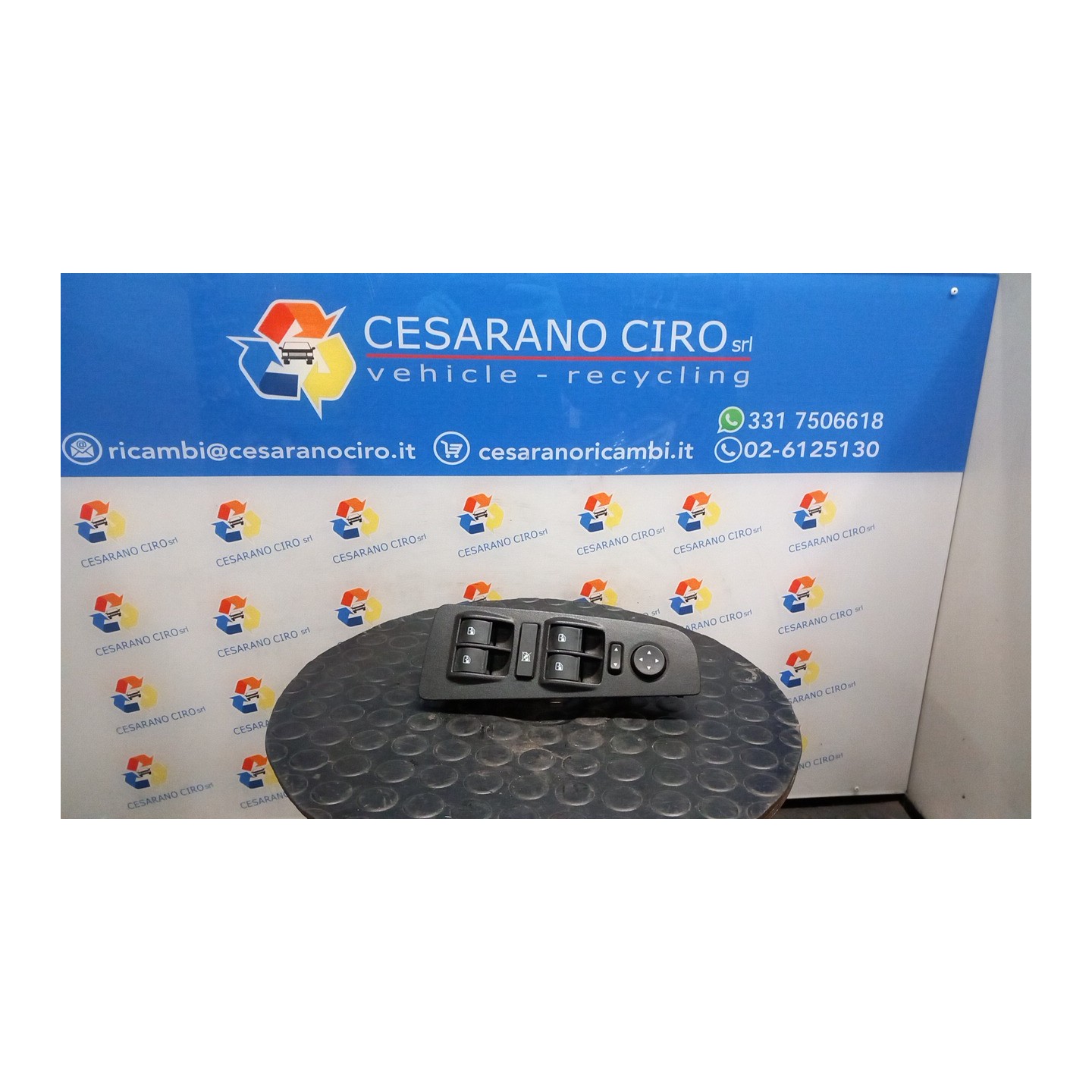 BLOCCO COMANDI ALZACRISTALLI E RETROVISORI EST. CRIST. ELE. POS.,RETROV. TERM. 056 FIAT BRAVO (3L) (01/07-03/10) 192B2000 73544