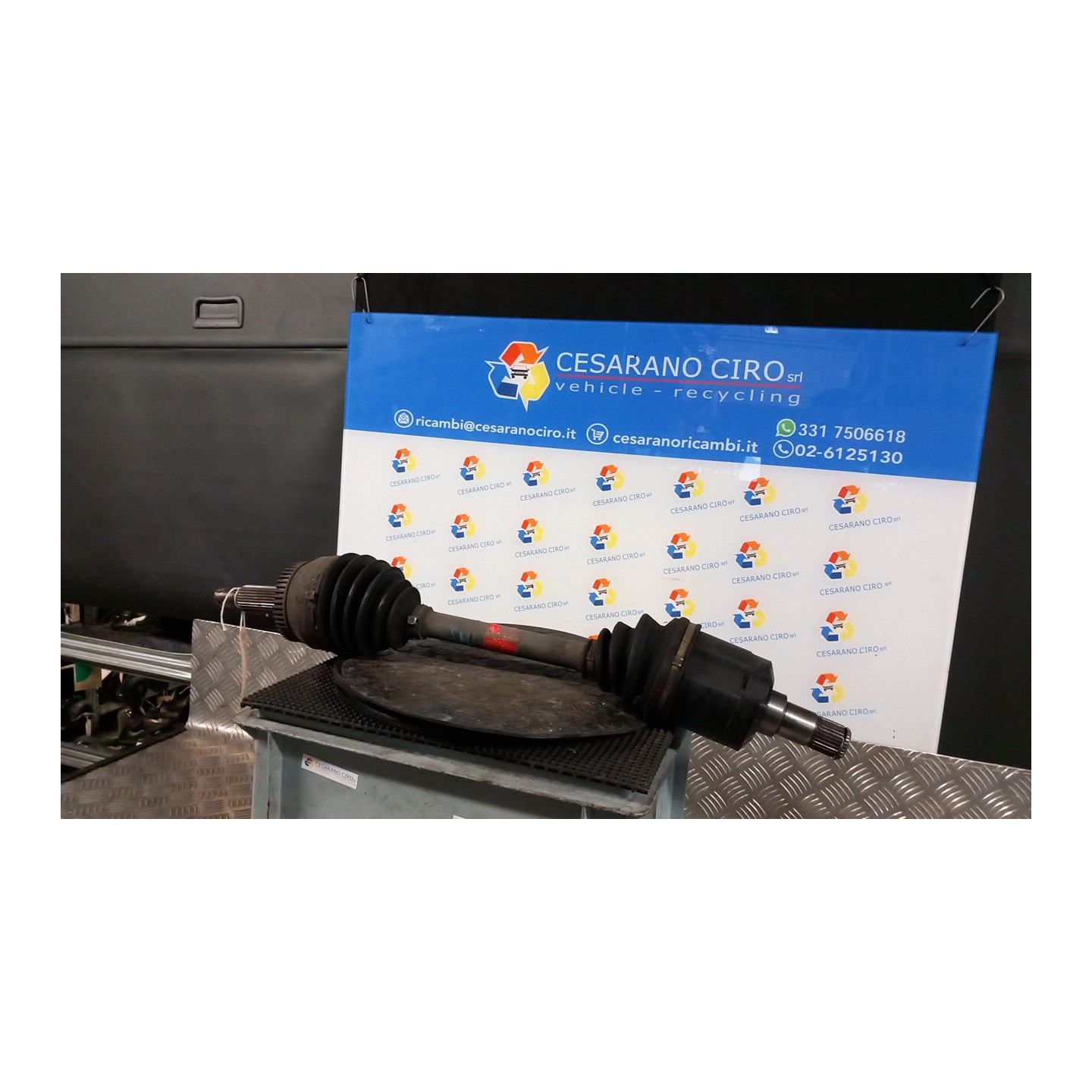 SEMIALBERO POST. COMPL. DX. 130 HYUNDAI TUCSON (07/04-) D4EA 496002E100