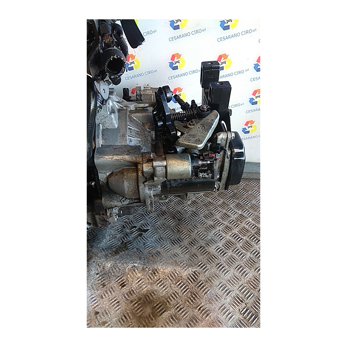 CAMBIO COMPL. 001 VOLKSWAGEN POLO (6R) (05/09-10/14) CFW 02R300042N