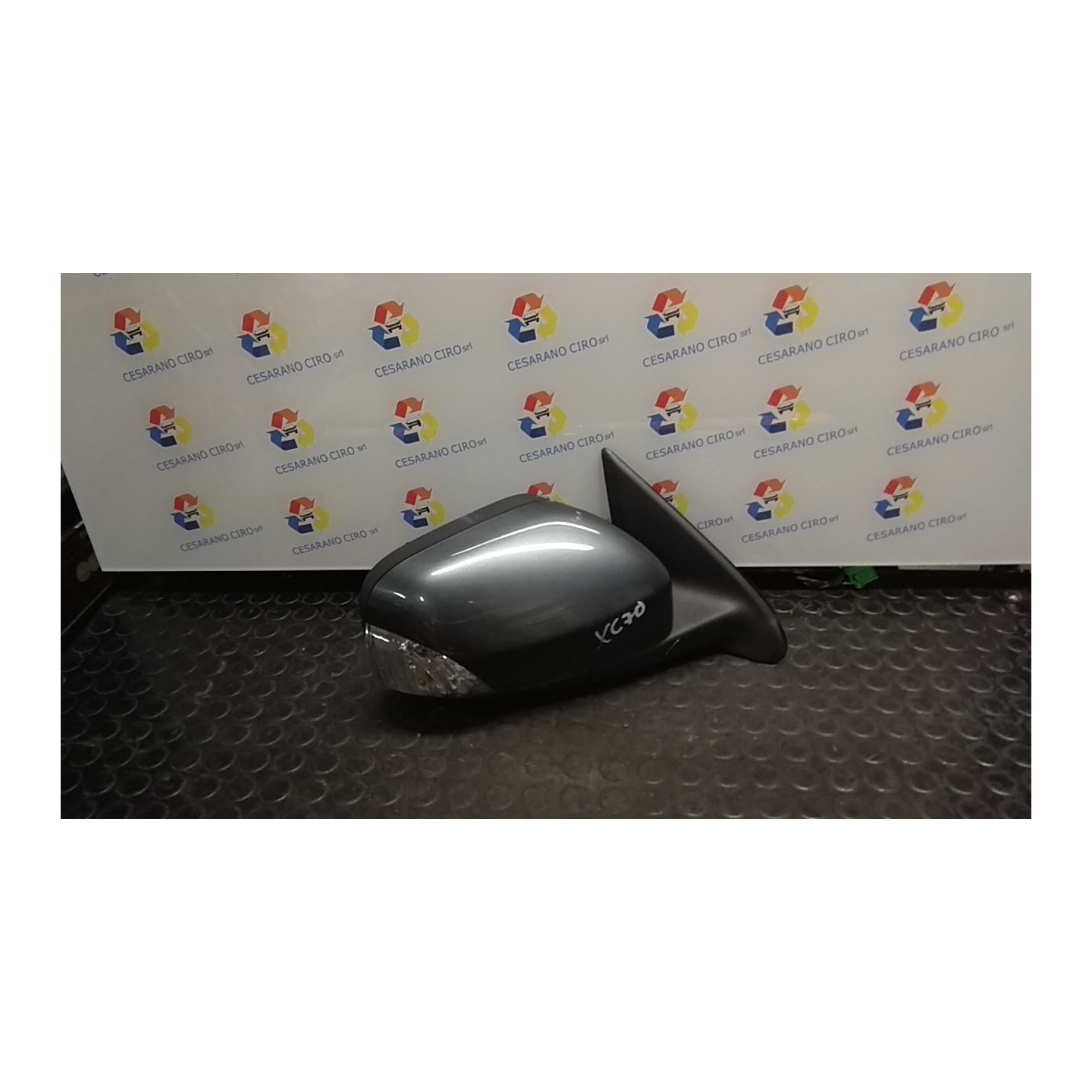 RETROVISORE EST. REGOLAZ. ELETTR. C/LUCE CORTESIA,C/MEMORIA DX. 027 VOLVO V70/XC70 (01/00-10/07) D5244T(4) 30745250