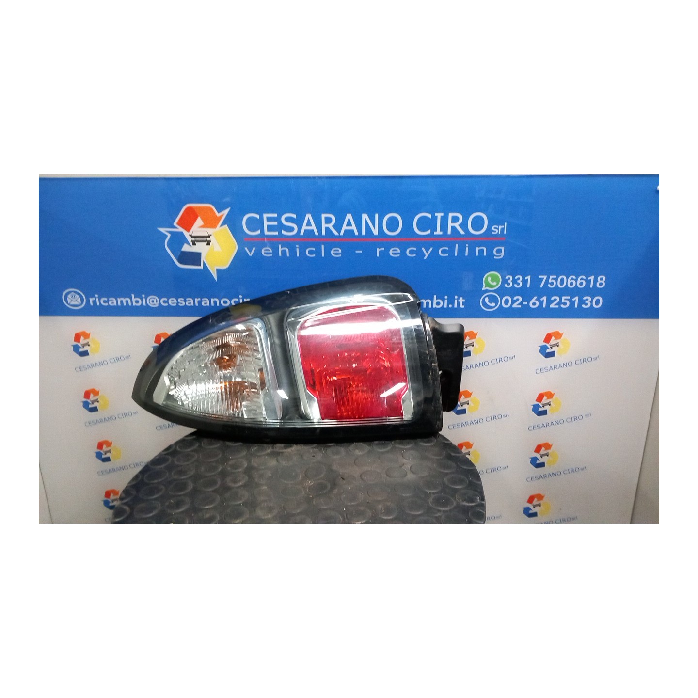 FANALE POST. DX. 083 CITROEN C3 PICASSO (02/09-02/18) 8FS 6351GL