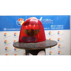 FANALE POST. -09/04 DX. 095 RENAULT TWINGO 1A SERIE (08/98-09/07) D7FF7 8200338149