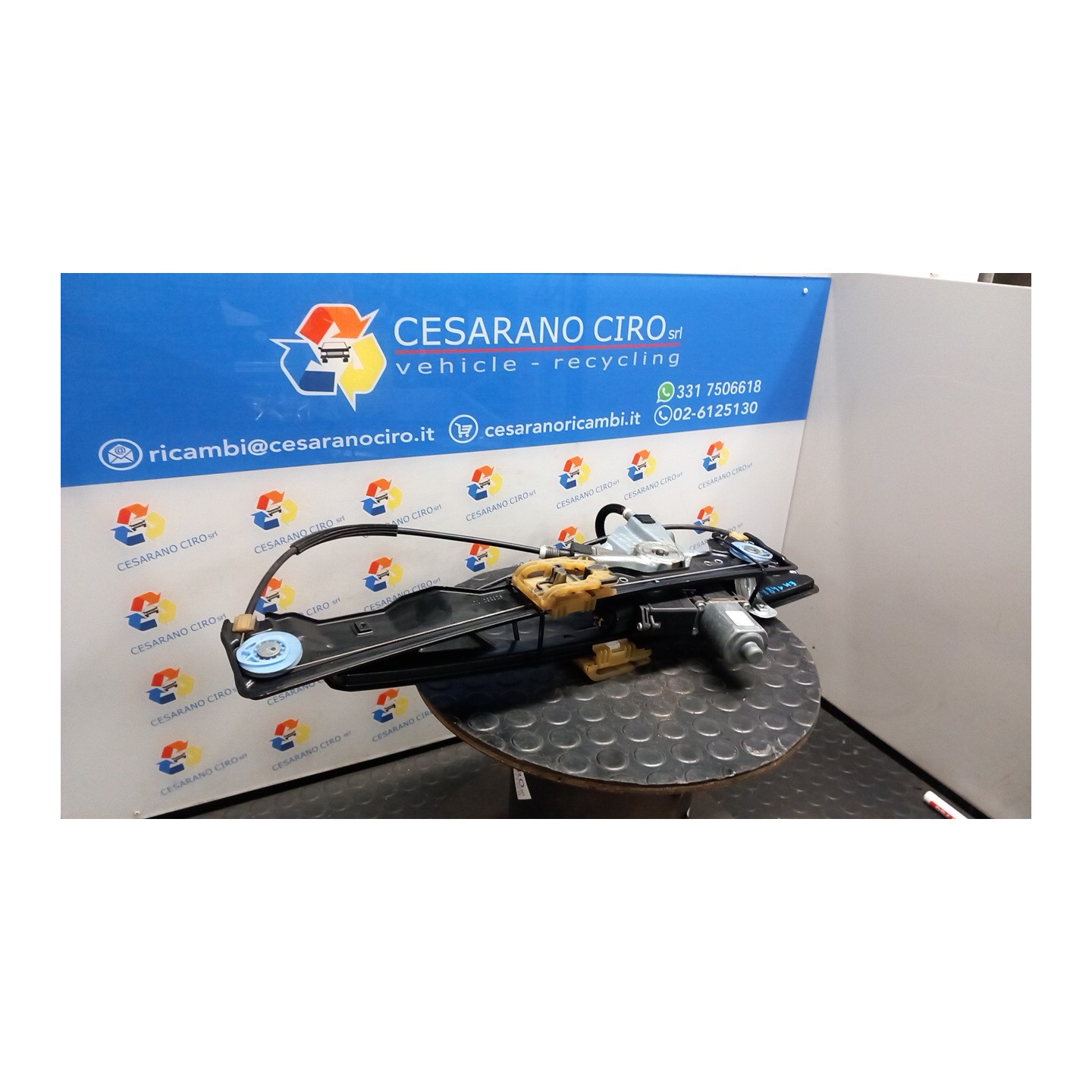 ALZACRISTALLO ELETTR. PORTA ANT. C/MOTORINO DX. 009 OPEL ZAFIRA (P12) (10/11-) A20DTH 13369286