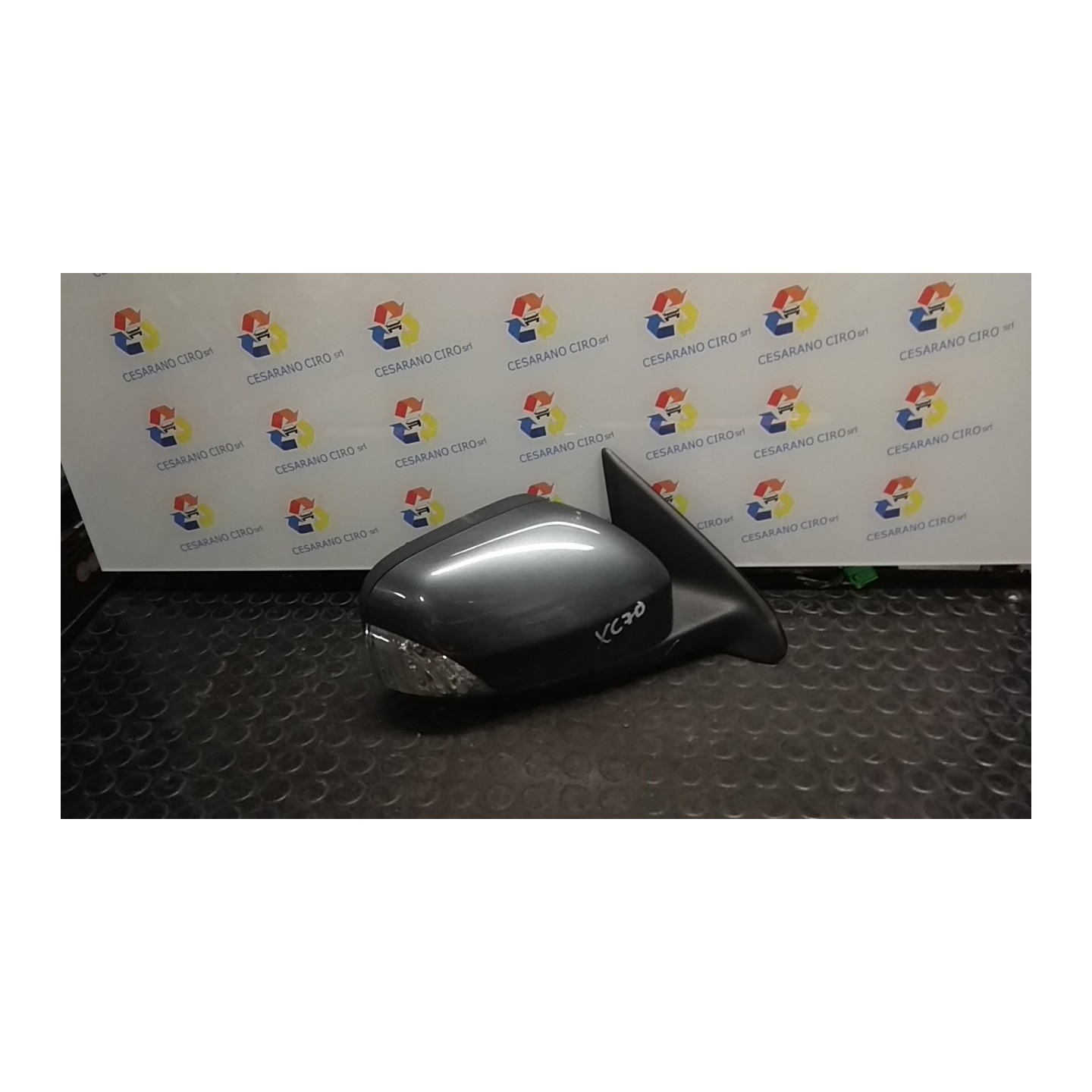 RETROVISORE EST. REGOLAZ. ELETTR. C/LUCE CORTESIA,C/MEMORIA DX. 027 VOLVO V70/XC70 (01/00-10/07) D5244T(4) 30745250